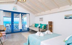 Glaros Bungalow